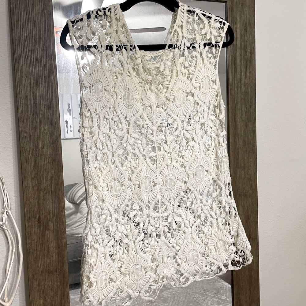 Francesca’s top/cover